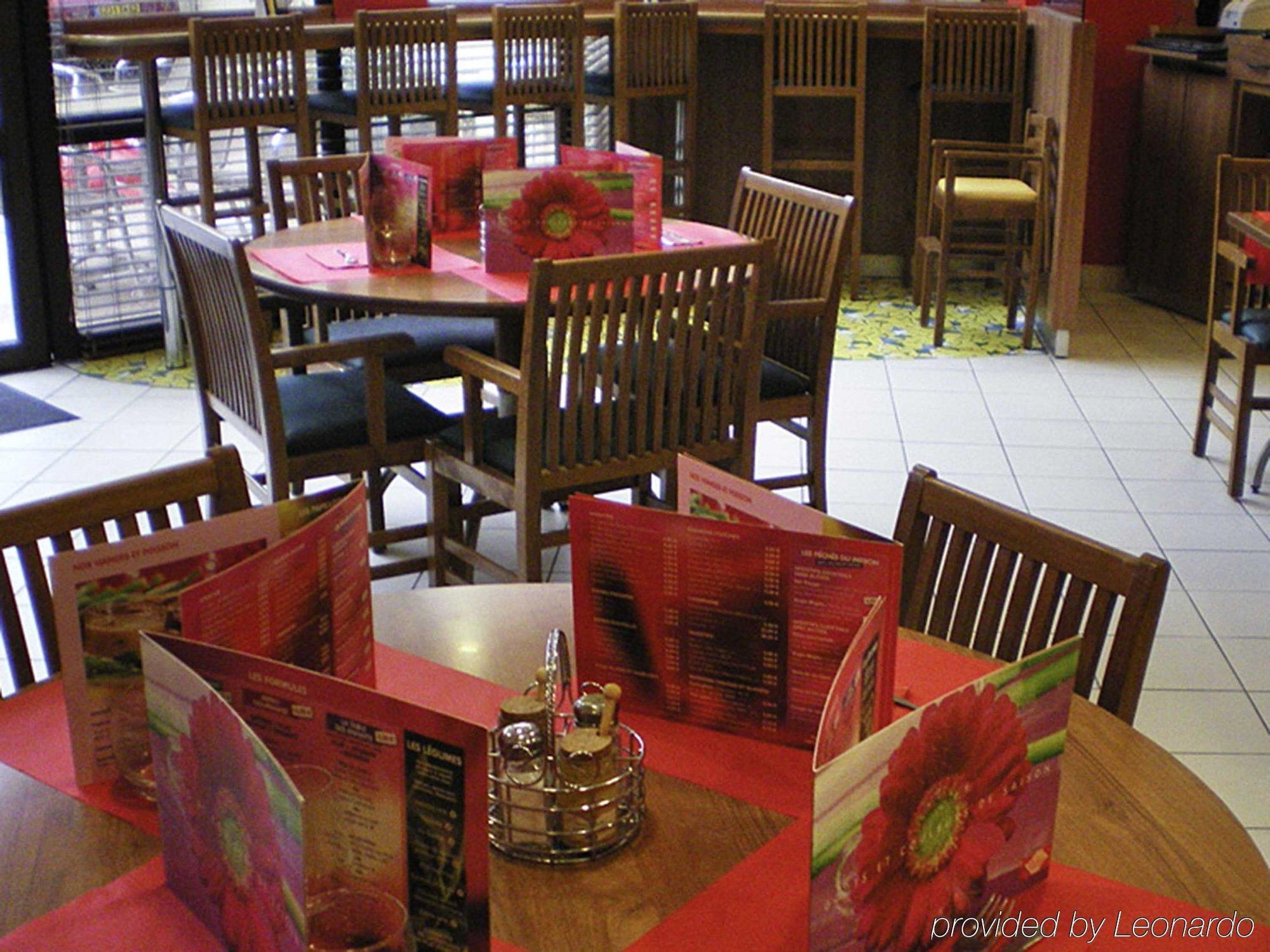 B&B Hotel Rouen Centre Rive Droite Екстериор снимка