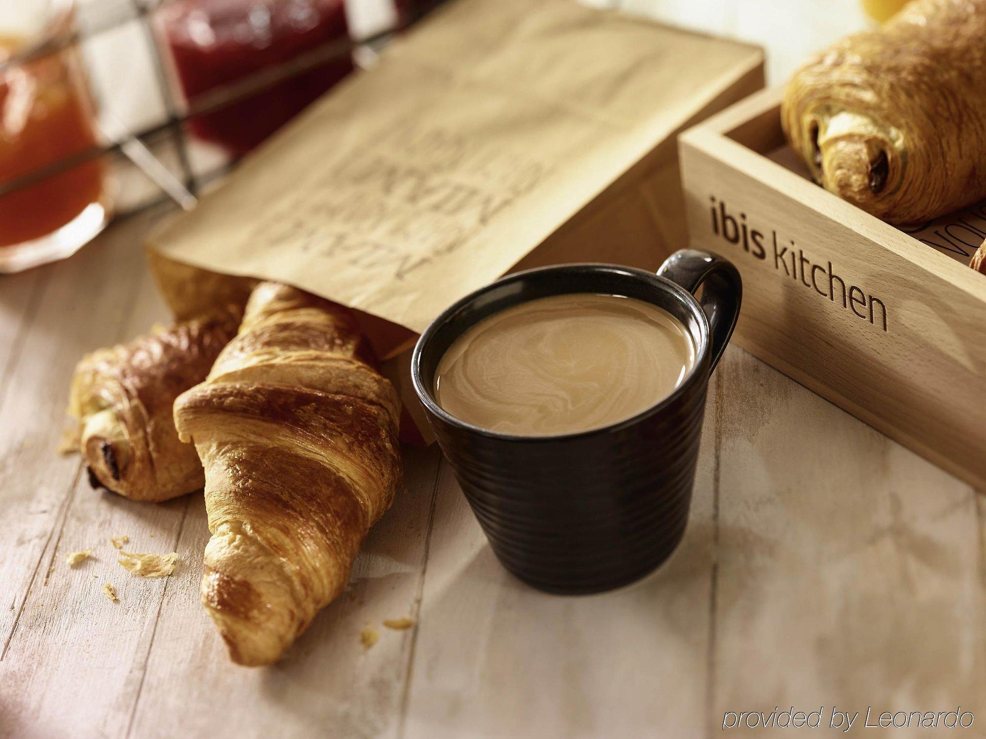 B&B Hotel Rouen Centre Rive Droite Екстериор снимка